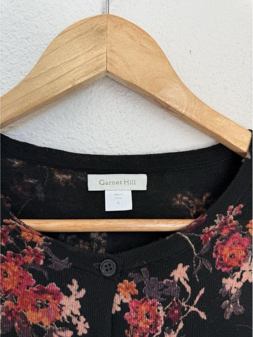 Garnet Hill 100% Merino Wool Floral Cardigan Sweater Women’s Small Black Spring - Picture 2 of 6